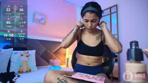 Alana  online show from 05-18-26, 07:20