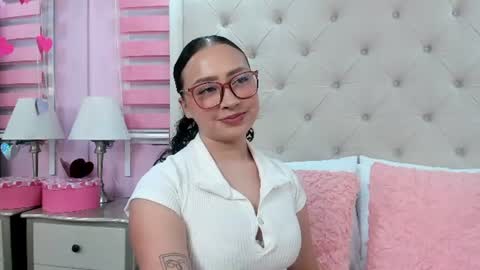 Snapshot of alana_taylor_bss chatting on 06-13-26, 09:02 Alana online show from 06-13-26, 09:02