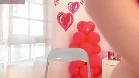 Snapshot of alana_then2 chatting on 02-10-25, 09:36       online show from 02-10-25, 09:36