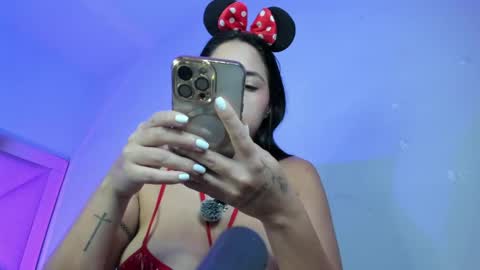 Snapshot of alanah_connor99 chatting on 05-30-26, 02:58 alanah connors online show from 05-30-26, 02:58