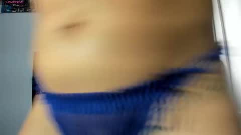 Snapshot of alanalars1 chatting on 01-17-26, 06:44 AlanaLars online show from 01-17-26, 06:44