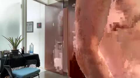 Snapshot of alanan881 chatting on 03-08-26, 08:45 alanan881 online show from 03-08-26, 08:45