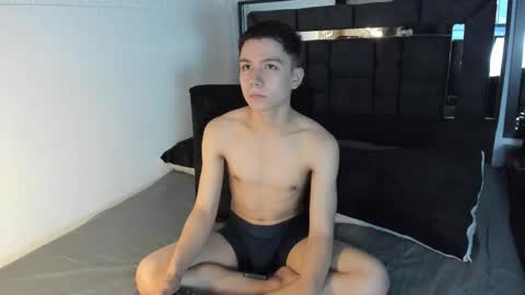 alanblack1 online show from 09-16-25, 11:17