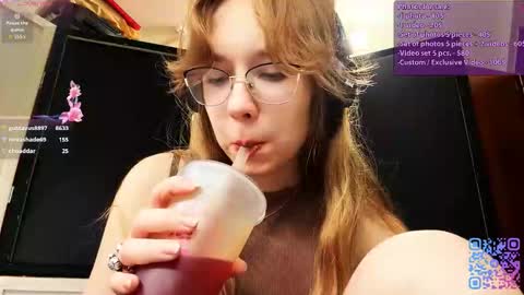 Stella online show from 11-17-25, 11:05