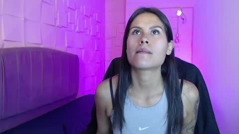 Snapshot of alanis_22 chatting on 04-02-26, 03:31 alanis online show from 04-02-26, 03:31