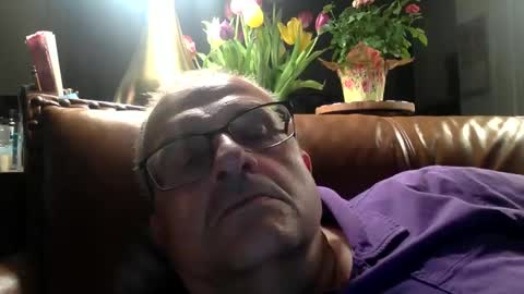 alankrieski1174 online show from 10-11-25, 04:44