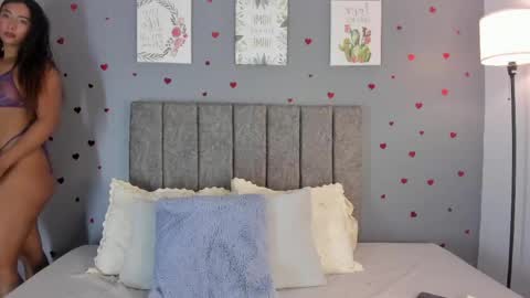 Alanna  online show from 04-21-26, 12:22
