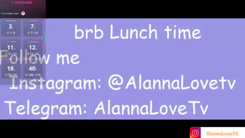 Snapshot of alannalove__ chatting on 07-28-26, 06:20 Alanna online show from 07-28-26, 06:20