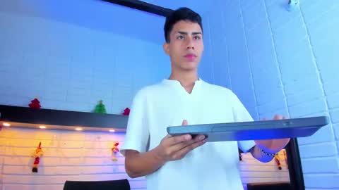 Snapshot of alannaughty_ chatting on 12-04-24, 09:13 alannaughty_ online show from 12-04-24, 09:13