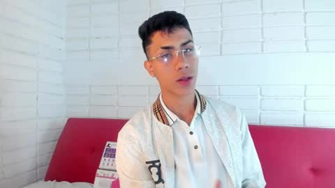 Snapshot of alannaughty_ chatting on 12-29-24, 10:56 alannaughty_ online show from 12-29-24, 10:56