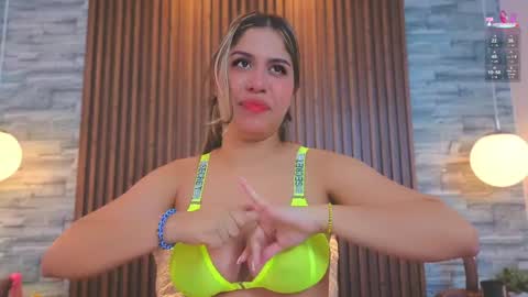 Snapshot of alannavidal chatting on 05-22-26, 03:02 alannavidal online show from 05-22-26, 03:02