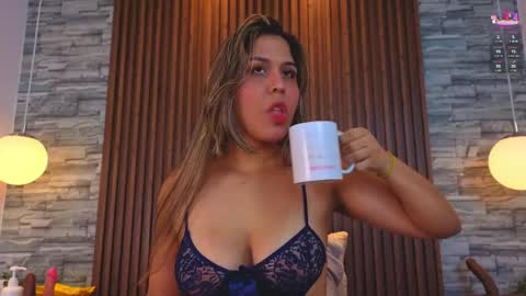 Snapshot of alannavidal chatting on 05-26-26, 03:02 alannavidal online show from 05-26-26, 03:02