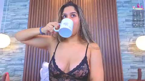 alannavidal online show from 07-08-26, 01:32