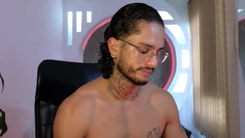 alan online show from 11-25-25, 01:22