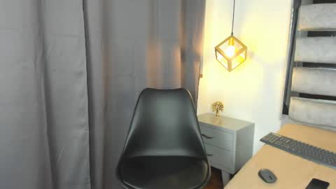 alantaylorr_ online show from 07-14-26, 04:28