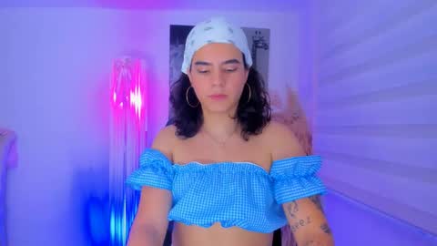   online show from 10-26-25, 02:01