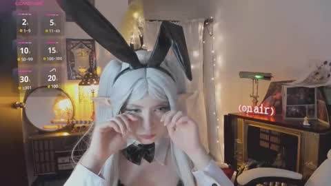 Snapshot of alaskagrace chatting on 02-12-25, 03:40 Alaska Grace       online show from 02-12-25, 03:40