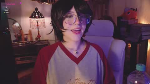 Snapshot of alaskagrace chatting on 09-16-25, 03:40 Alaska Grace       online show from 09-16-25, 03:40