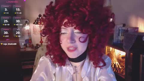 Snapshot of alaskagrace chatting on 11-12-25, 03:40 Alaska Grace online show from 11-12-25, 03:40