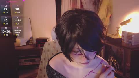 Snapshot of alaskagrace chatting on 11-20-25, 04:01 Alaska Grace online show from 11-20-25, 04:01