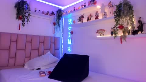 albaandthayron online show from 03-11-25, 08:20