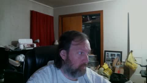 Alberik online show from 11-16-25, 04:56