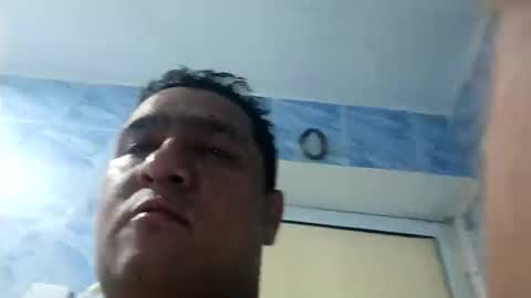 Snapshot of albert19891 chatting on 03-08-26, 01:36 albert19891 online show from 03-08-26, 01:36