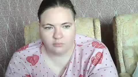 Snapshot of albertaandsharon chatting on 07-14-26, 07:46 AlbertaAndSharon online show from 07-14-26, 07:46