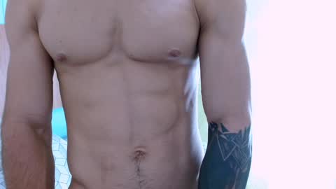 Snapshot of albertbernal69 chatting on 01-05-25, 04:36 Albert online show from 01-05-25, 04:36