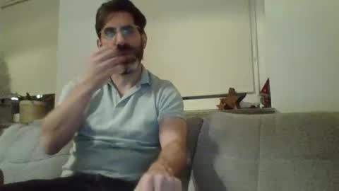 Snapshot of alcatrazcage chatting on 12-01-24, 07:25 Alcatrazcage online show from 12-01-24, 07:25