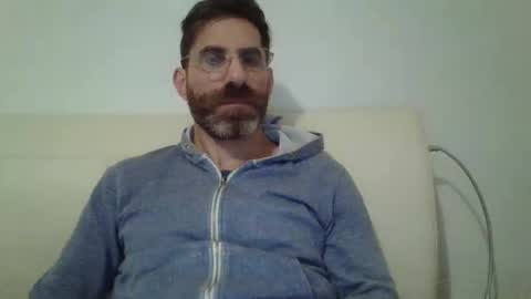 Snapshot of alcatrazcage chatting on 12-19-24, 03:18 Alcatrazcage online show from 12-19-24, 03:18