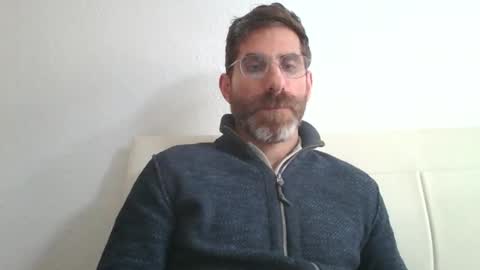 Snapshot of alcatrazcage chatting on 10-12-25, 02:38 Alcatrazcage online show from 10-12-25, 02:38