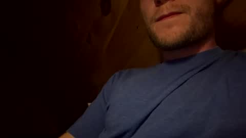 Snapshot of aldalo44 chatting on 09-27-25, 01:21 just us online show from 09-27-25, 01:21