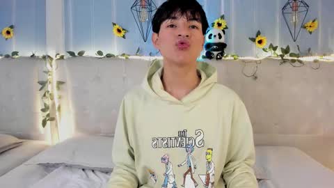 ale_aurarashi online show from 12-01-25, 04:50