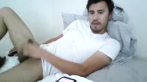 Snapshot of aleccksz chatting on 11-26-25, 07:26 PoonHandler online show from 11-26-25, 07:26