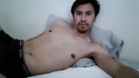 Snapshot of aleccksz chatting on 12-17-25, 10:05 PoonHandler online show from 12-17-25, 10:05