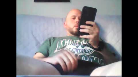 Snapshot of aleeexxxx4u chatting on 09-25-25, 08:18 aleeexxxx4u online show from 09-25-25, 08:18