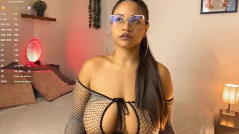 Snapshot of aleiascott chatting on 09-18-25, 11:51 Aleia online show from 09-18-25, 11:51