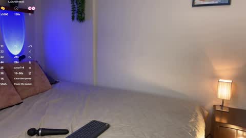 Snapshot of aleiascott chatting on 10-09-25, 11:36 Aleia online show from 10-09-25, 11:36