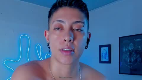 Alejandra online show from 10-20-25, 11:16