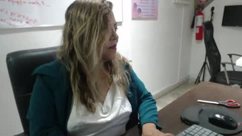  Aleja  online show from 04-24-26, 05:37