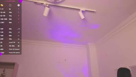 Alejandra online show from 04-25-26, 11:24