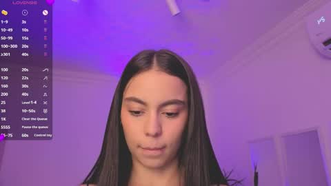 Snapshot of alejaa___ chatting on 05-02-26, 11:26 Alejandra online show from 05-02-26, 11:26