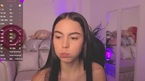 Alejandra online show from 07-28-26, 12:48