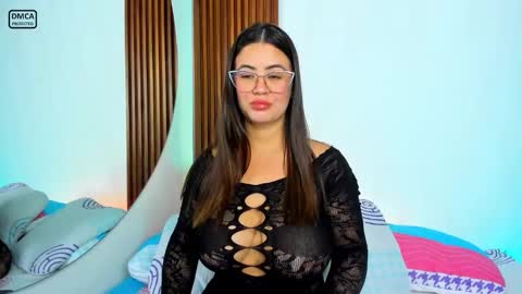 Snapshot of alejamoore chatting on 02-15-26, 01:52 Aleja Moore online show from 02-15-26, 01:52