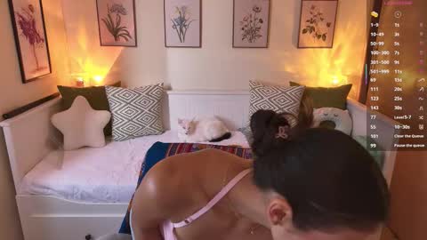 Alejandhra online show from 03-25-26, 12:33