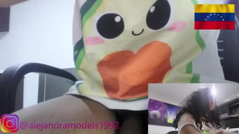 Snapshot of alejandra1992_ chatting on 01-30-25, 08:32 Alejandra online show from 01-30-25, 08:32