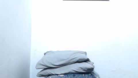 Alejandra online show from 04-30-26, 07:14