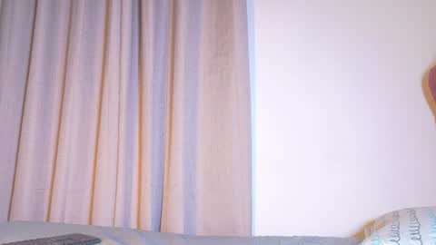 alejandra_dunn1 online show from 06-11-26, 11:47