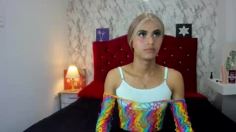 ALEJANDRA JAMES online show from 04-30-26, 03:51